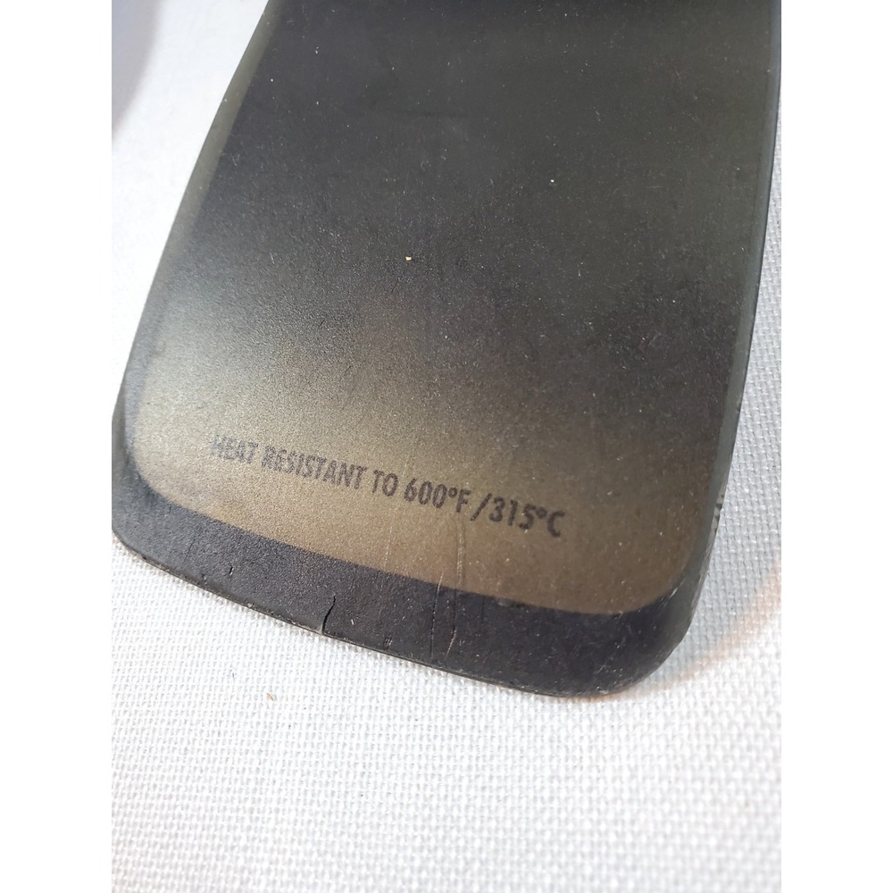 Classic Black Rubber Spatula Heat Resistant‎ 600°F Stainless Steel